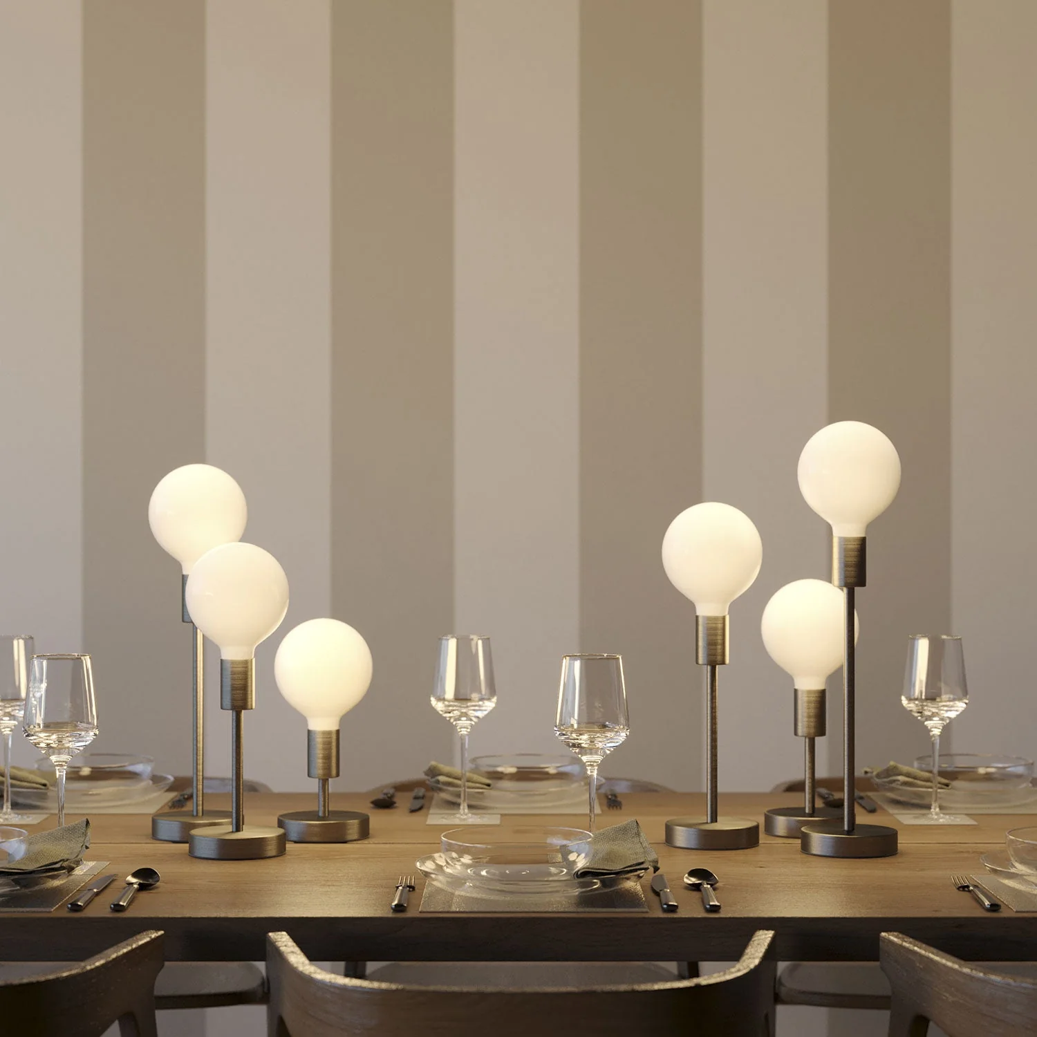Alzaluce - Lampe de table en métal - Titane satiné - Image 2