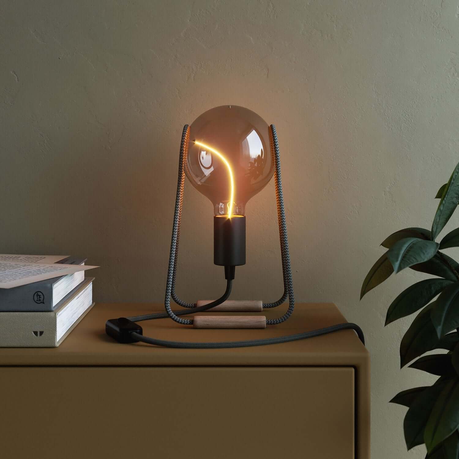 Ampoule LED Smoky Magnetic Deco Line Globe G125 2,8W 90Lm E27 1800K - F05 - Image 4
