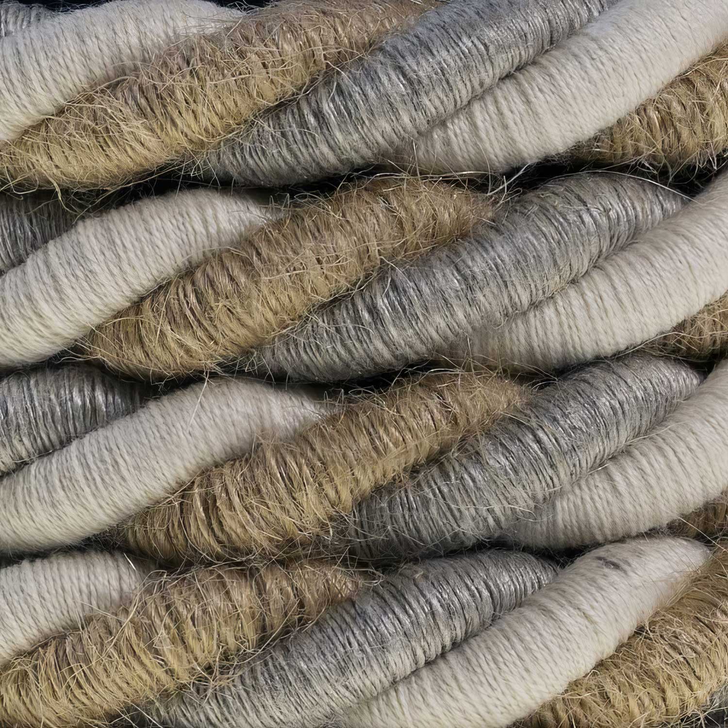 Câble électrique torsadé avec fil 18/3 AWG à l’intérieur. Recouvrement en lin naturel, coton et jute Country
