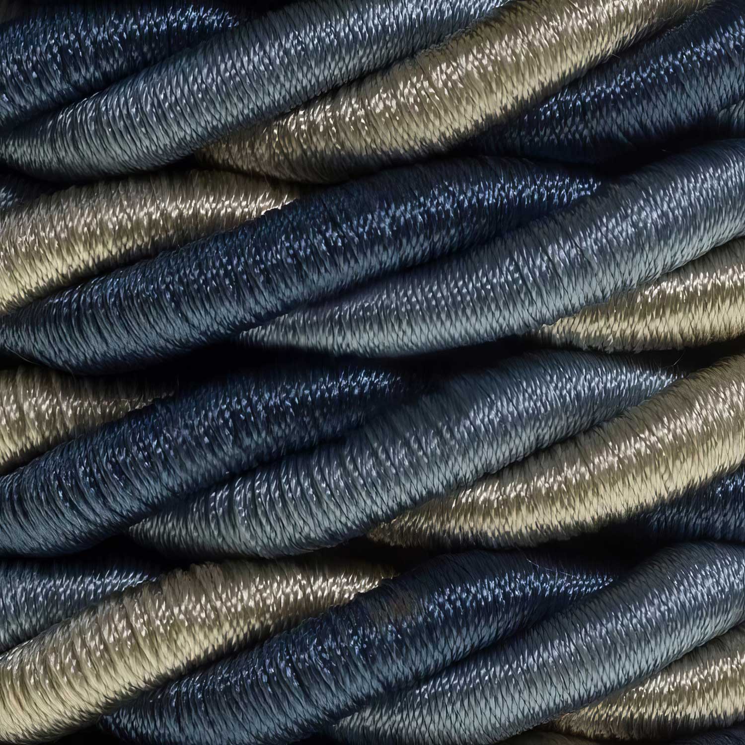 Câble électrique corde avec fil 18/3 AWG à l’intérieur. Revêtement tissu lumineux Bernadotte