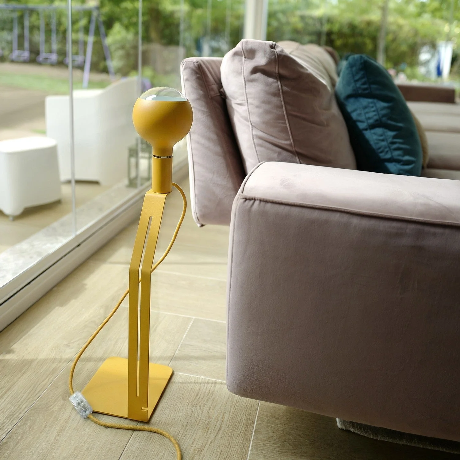 Koso Lucia - Lampe de table avec fiche UK - Jaune - Image 3