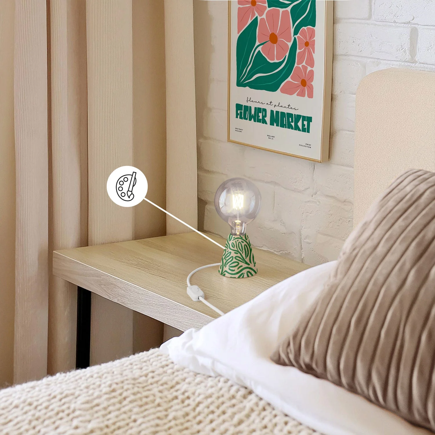 Lampe de table avec base en aulne, ampoule transparente, câble RM01 et fiche UK - Image 3