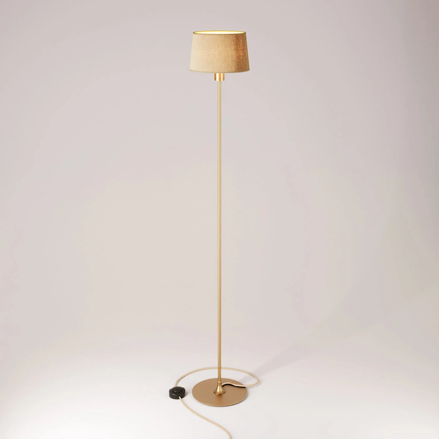 Lampadaire MAG-Y avec abat-jour en tissu Athena - Bronze brossé