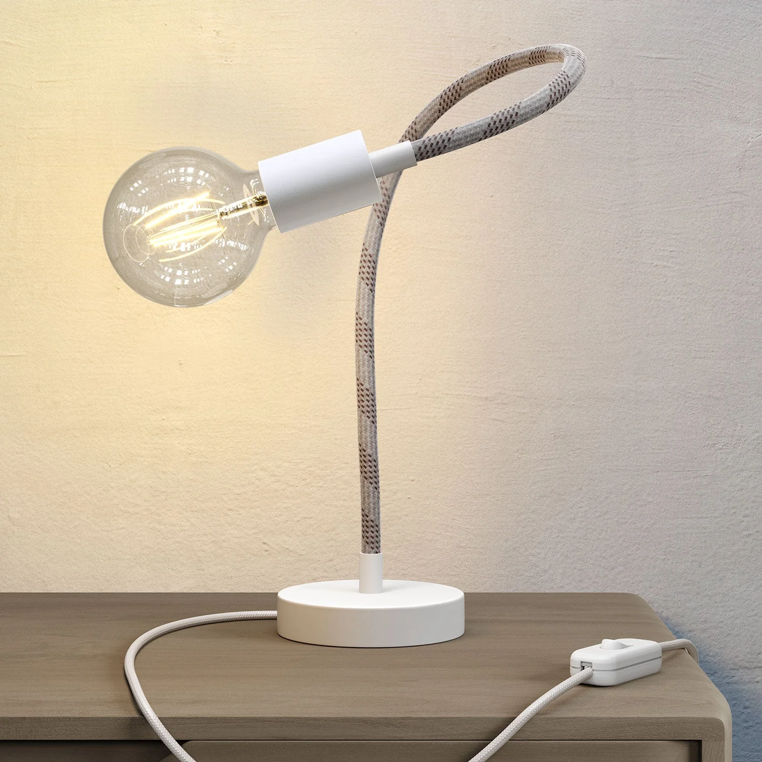 Table Flex lampe de table articulée à lumière diffuse - Blanc mat - Image 2